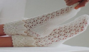 Как научиться вязать носки спицами?